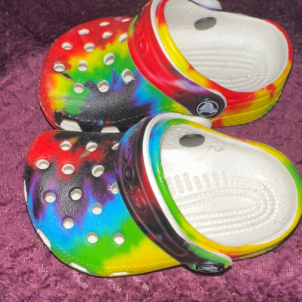 Crocs Unisex-Infant Classic Littles Clogs